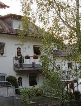 Schöne 2-ZKB-Wohnung mit Terrasse und eigenem Eingang (WE 03) - Siegen (Universitätsstadt)