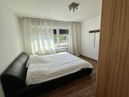 4-Zimmer-Wohnung mit Dachterrasse: komfortables Wohnen in zeitgemäßen Ambiente ! - Bergheim (Nordrhein-Westfalen)
