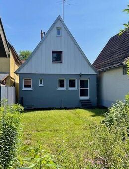 Umfangreich renoviert/modernisiert! Reizvolles älteres Einfam.-Haus mit 5 Zi. u. 2,63 Ar Grundstück zum Sofortbezug! - Nürtingen