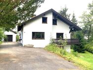 Wohnhaus mit ELW (Ferienwohnung) in Regen - Regen