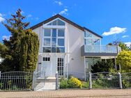 „Fast wie ein Haus“ - große Eigentumswohnung mit schönem Garten in Bestlage in Erfurt-Hochheim - Erfurt