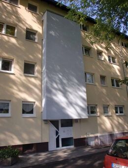 frisch renovierte 3,5-Zimmer-Wohnung mit Balkon - Gelsenkirchen
