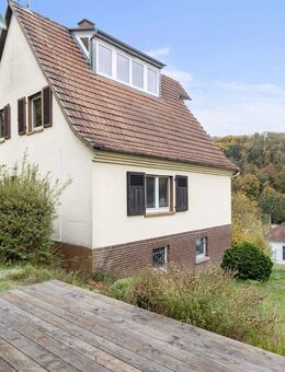 Charmantes Einfamilienhaus in sonniger Hanglage mit Blick - Eppstein