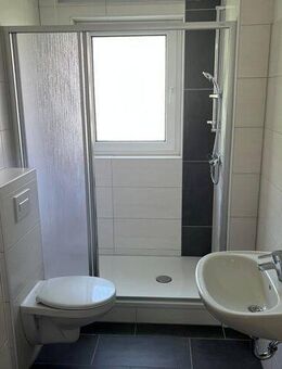 Bezugsfertige 3-Raum-Wohnung mit Balkon in bester Wohnlage - Oschersleben (Bode)