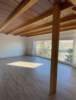 Tolle, große Dachgeschosswohnung, erster Monat mietfrei - Semmenstedt