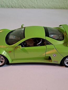 Modellauto Prima Giugiaro Design (2002), Bburago 1:18 - Regensburg