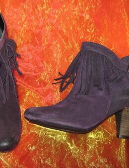 NEU mit ETIKETTEN * Stylisch * Shabby- Look * Robin Hood * Fransen * Echt Leder * Stiefeletten * Stiefel * Unkle Boots * Gr. 37/ 4 * lila * violett * - Riedlingen