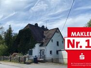 Einfamilienhaus mit Balkon und Garage - Bad Berleburg