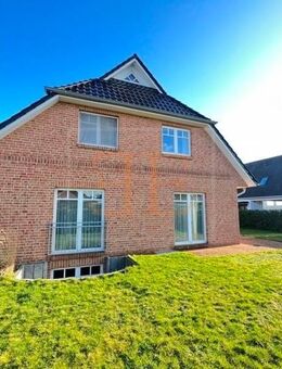 Moderne Doppelhaushälfte mit Garten und wohnlich ausgebautem Keller in ruhiger Lage von Pinneberg - Pinneberg