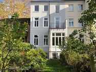 2-3-Familienhaus möglich - courtagefrei - sanierte Villa mit ruhigem Garten - abtrennbar - D 106kWh - Hamburg