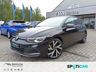 VW Golf, 1.5 StyleeTSI HARMAN-KARDON, Jahr 2023 - Bad Belzig