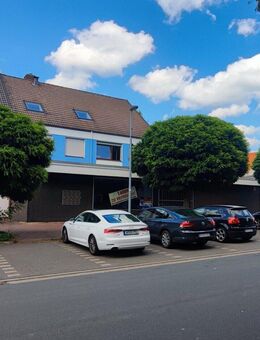 Wohn-u. Geschäftshaus mit 380 m² Gewerbefläche und Ausbaumöglichkeit zum Mehrfamilienhaus mit 8 Whg. - Gronau (Leine)