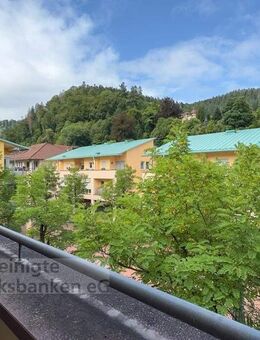 Große Maisonette Wohnung mit Balkon und TG Platz in Bad Liebenzell ! - Bad Liebenzell