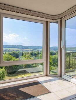 Ihr neues Zuhause mit Weitblick - Großzügiges Einfamilienhaus in Horheim - Wutöschingen