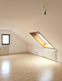 Zentral gelegene 2-Zimmerwohnung mit garantierter Aussicht! - Geislingen (Steige)