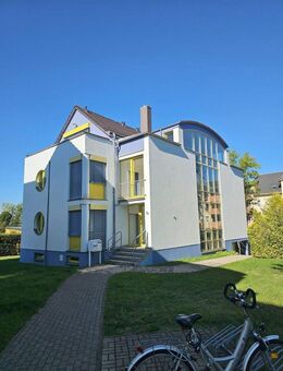 Teilmöblierte, hochwertig sanierte Wohnung in gepflegter Umgebung - Brand-Erbisdorf