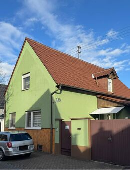 Schönes Einfamilienhaus in Ludwigshafen Oppau mit uneinsehbarem Garten - Ludwigshafen (Rhein)
