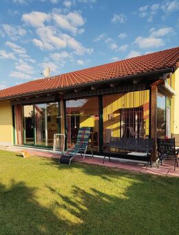 Provisionsfrei: Modernes Haus mit viel Platz für eigene Ideen - Niederwinkling