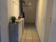 Schöne 3-Zimmer Dachgeschosswohnung - Grevenbroich