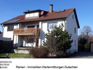 4-Zimmer Wohnung in Berg mit Einbauküche, 2 Balkone,carport und Gartenanteil - Berg (Neumarkt)
