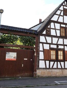 Bauernfachwerkhaus mit gr. Garten + Bauplatz - Haßloch