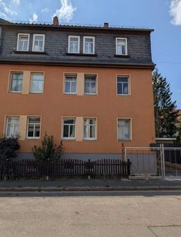 Stilvolles Mehrfamilienhaus in Rudolstadt-Schwarza: Drei Wohneinheiten, ruhige Umgebung, starke Rendite - Rudolstadt