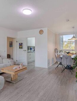 Lichtdurchflutete 4-Zimmer-Wohnung mit Loggia und TG-Stellplatz in Ratingen-Mitte - Ratingen