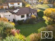 Panoramablick! Wunderschönes Einfamilienhaus in traumhafter Lage mit tollem Garten - Pretzfeld