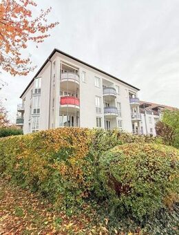 Gepflegte, charmante und helle 2-Zimmer-Etagen-Wohnung mit TG und EBK - Erding