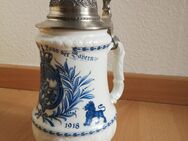 Seltener Bierkrug aus Bayern Porzellan mit blauer Gravur und mit Zinndeckel Original Rarität plus alter Bierkrug m. Zinndeckel u. Zinnbinde - Melsungen