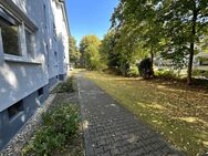 Seltenheitswert ! 2 Zimmer + Balkon + 70 m2 Garten - Leverkusen