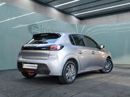 Peugeot 208, 75 Active Pack A, Jahr 2022 - München