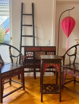 Stilvolle chinesische Antiquitäten – 5 Möbelstücke + 1 Lampe (aus Shanghai, jetzt in Berlin) - Berlin Charlottenburg-Wilmersdorf