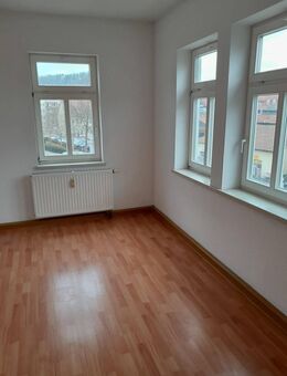 lichtdurchflutete 4-Raumwohnung mit Tageslichtbad und Wanne im Zentrum Arnstadts - Arnstadt