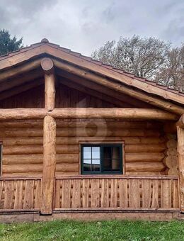 KANDADISCHER WOHNTRAUM - NEUBAU-BLOCKHAUS - Ebersdorf