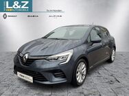 Renault Clio, Experience TCe 100, Jahr 2020 - Norderstedt