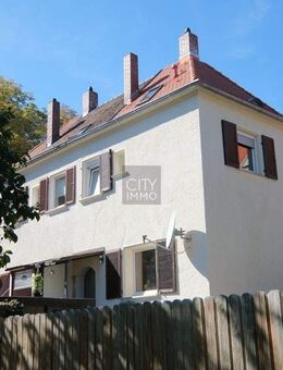 Kleines charmantes Reiheneckhaus mit Garten - kernsaniert und bezugsfrei in Nürnberg-Werderau - Nürnberg
