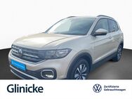 VW T-Cross, 1.0 TSI Move, Jahr 2023 - Kassel