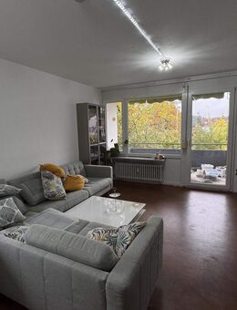WG geeignete 4 Zimmer-Wohnung mit zwei Balkonen - Elchingen