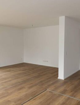 Moderne 2-Zimmer-Wohnung (KFW 40+) mit großem Balkon - in ruhiger Lage von Eberdingen-Nußdorf - Eberdingen