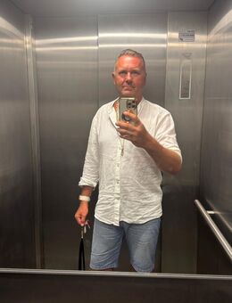 Suche eine Frau aus Raum Köln und Umgebung - Köln