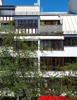 Schwabing | Helle 3-Zimmerwohnung mit Loggia und TG - München