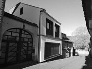 Architektenhaus im historischen Ortskern mit spektakulärem Terrassenblick auf die Weinberge! - Kiedrich