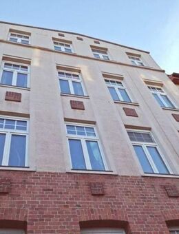 Schöne 3-Zimmer-Wohnung++in Hochparterre++mit Balkon - Schwerin