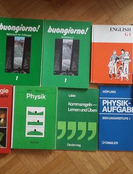 ältere Schulbücher Biologie, Italienisch, Geographie, Physik, Deutsch, Englisch, Sachenrecht, Arbeitstexte - Krefeld