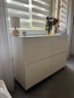 Weiße Kommode - Berlin Charlottenburg-Wilmersdorf