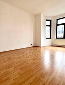 2 Zimmer mit EBK / Tageslichtbad / Wanne / Dusche / ASR :) - Chemnitz