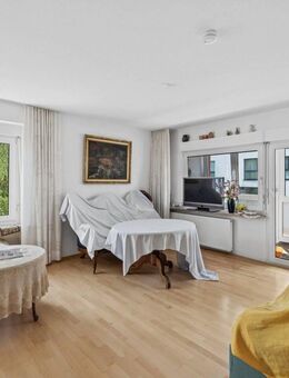 3-Zimmer-Wohnung mit Wintergarten und Garage - zentral & bezugsfrei - Bayreuth