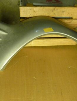 MR241456 Kotflügelverbreiterung vorn rechts Mitsubishi Pajero V20 - Hannover Vahrenwald-List