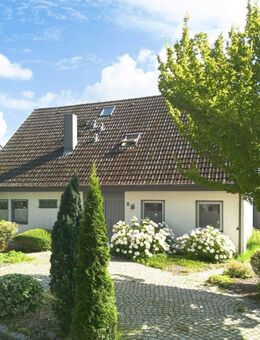 Mehrgenerationenhaus oder Kapitalanlage – Zweifamilienhaus mit vielen Möglichkeiten - Elmshorn